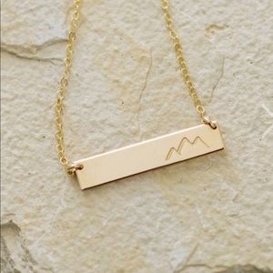 Mountain bar necklace 14k gold